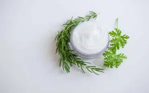 بهترین کرم پودرهای گیاهی | بهترین برندهای خارجی کرم پودر گیاهی | قیمت کرم پودر گیاهی