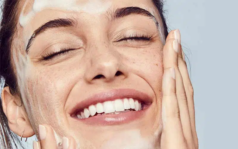 بهترین شوینده پوست چرب | بهترین برند شوینده پوست چرب | قیمت شوینده پوست چرب