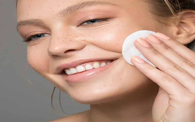 بهترین تونر پوست چرب