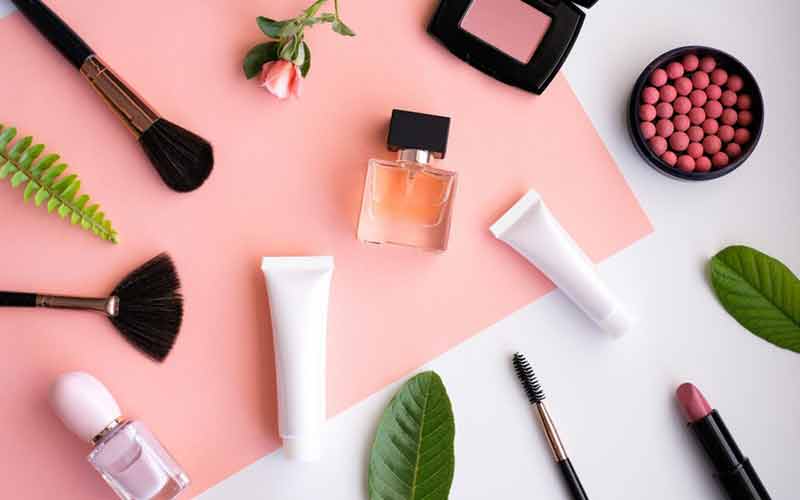 محصولات آرایشی بهداشتی لافارر